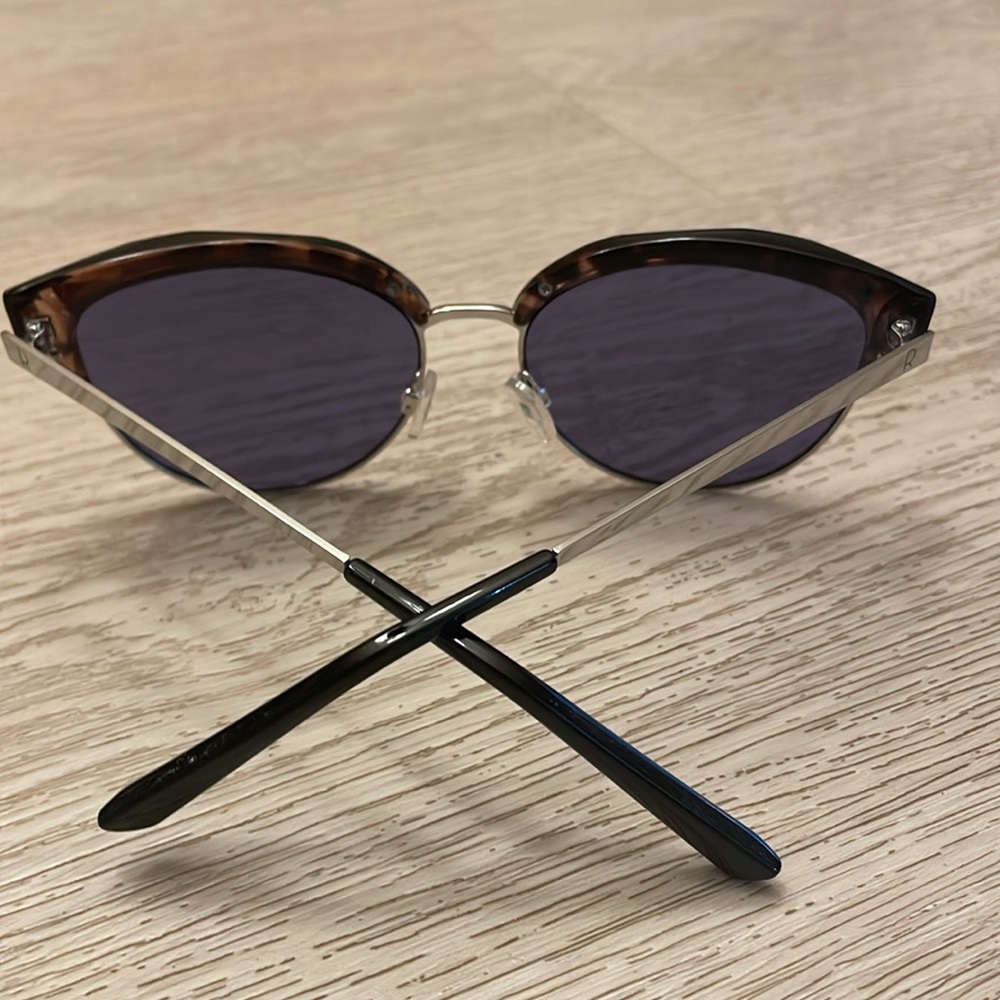 Tortoise Shell Sunglasses - Picture 3 of 6
